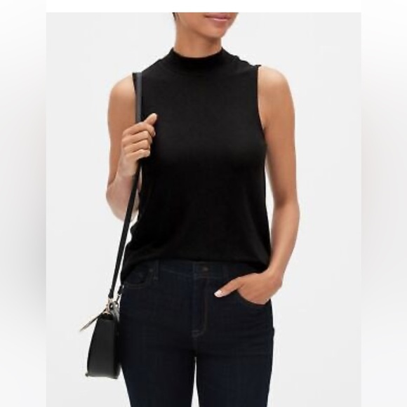 Banana Republic Tops - NWOT Banana Republic mock neck top luxespun black sleeveless tank top